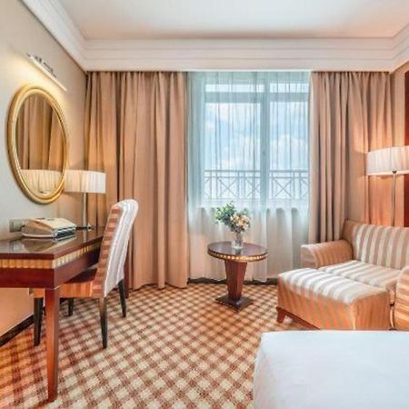 Nanning Yongjiang Hotel Buitenkant foto